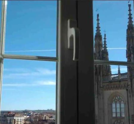 Appartamento Vut 09-230 En La Catedral, Ubicacion Excepcional Y Con Wifi Burgo Esterno foto